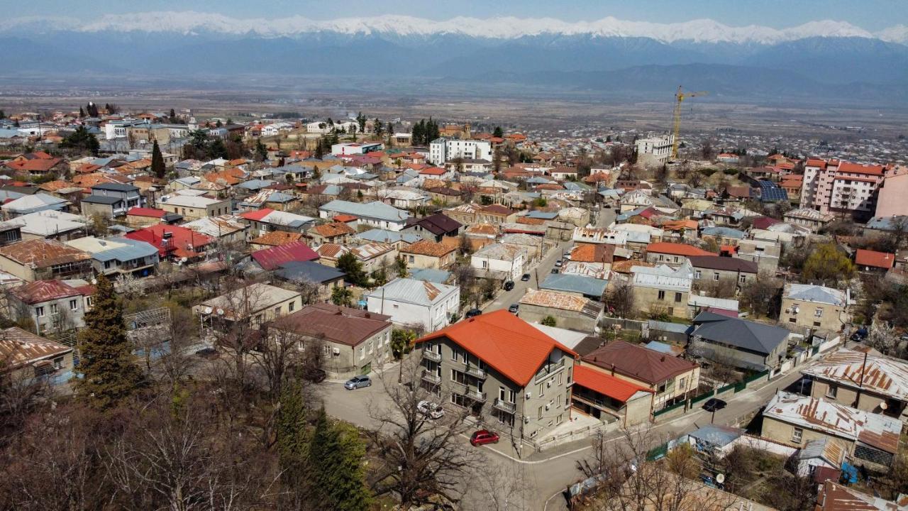 Telav Holl Otel Telavi Dış mekan fotoğraf